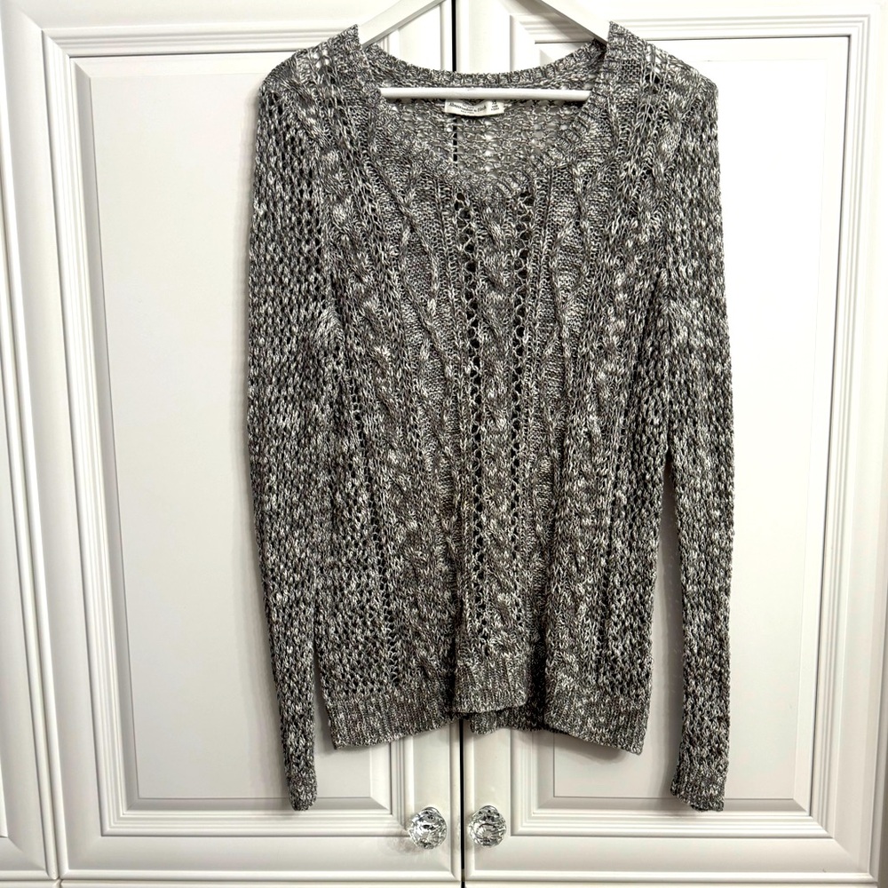 Abercrombie + Fitch Sz X-Small Heather Grey V-Neck Cable Knit Sweater Loose Knit